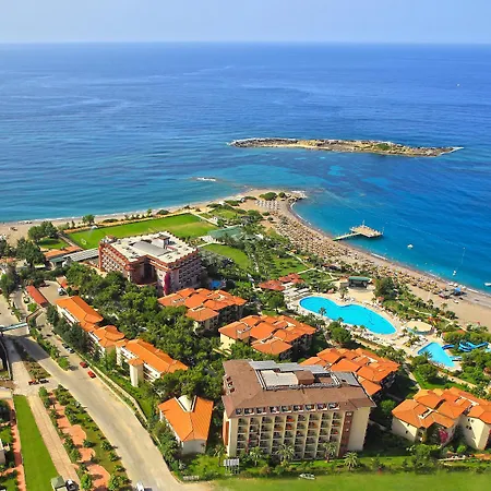 Justiniano Moonlight 5* Okurcalar